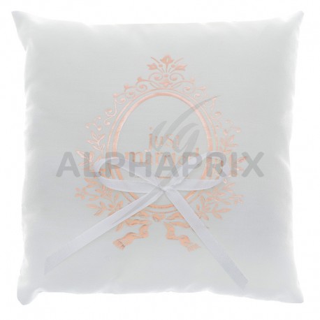 Coussin just married rose gold