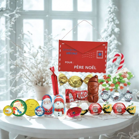 Enveloppe feutrine Noël à suspendre 15 friandises